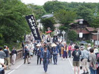 しなの追分馬子唄道中-追分宿
